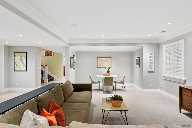 551 S High Street, Denver, CO 80209