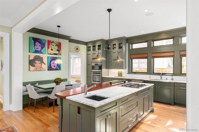 551 S High Street, Denver, CO 80209