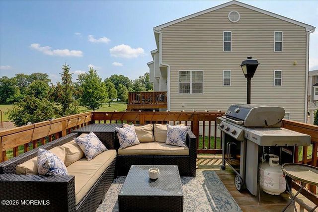 203 Chickadee Court 1000, Freehold, NJ 07728