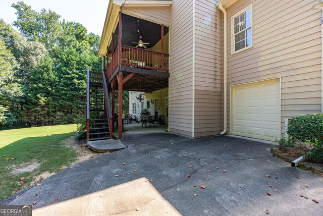 2768 Clearwater Springs Drive, Buford, GA 30519