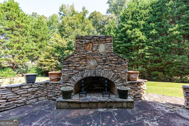 2768 Clearwater Springs Drive, Buford, GA 30519