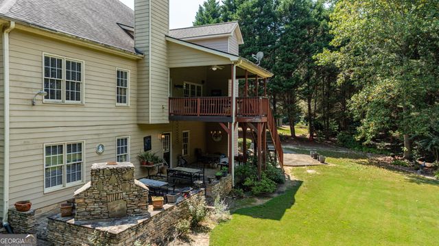 2768 Clearwater Springs Drive, Buford, GA 30519