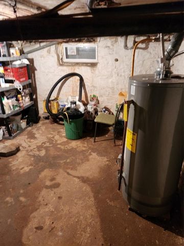 560 9th Avenue, Marion, IA 52302