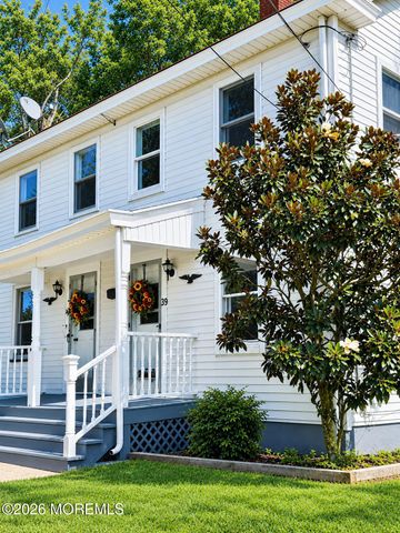 39 Hamilton Street, Allentown, NJ 08501