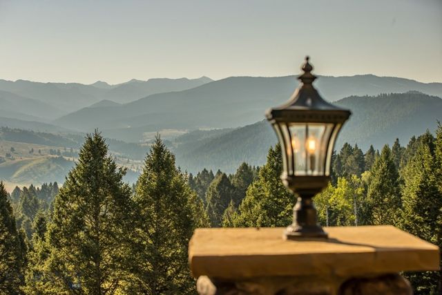 141 Black Wolf Ridge, Big Sky, MT 59730