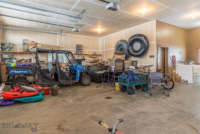 141 Black Wolf Ridge, Big Sky, MT 59730