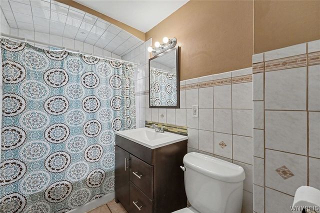 109 Summit Avenue, West Seneca, NY 14224