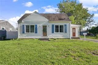 109 Summit Avenue, West Seneca, NY 14224