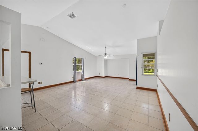 2961 6th ST NW, Naples, FL 34120