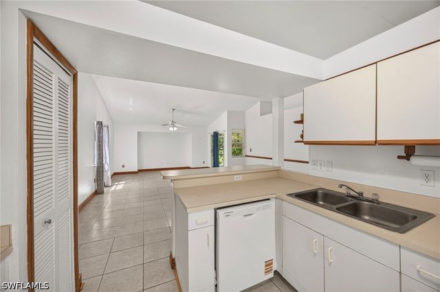 2961 6th ST NW, Naples, FL 34120