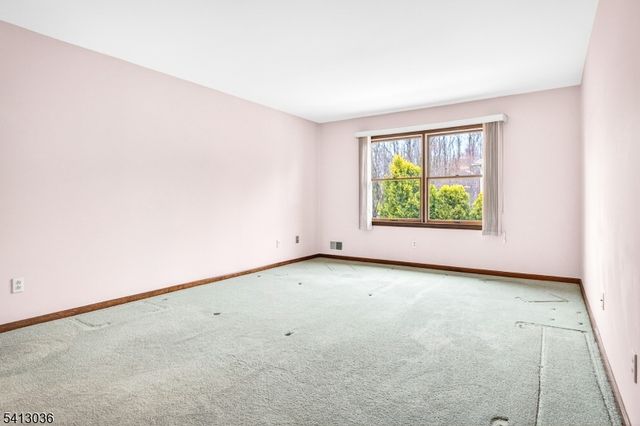 675 Raritan Rd 19, Clark Twp., NJ 07066