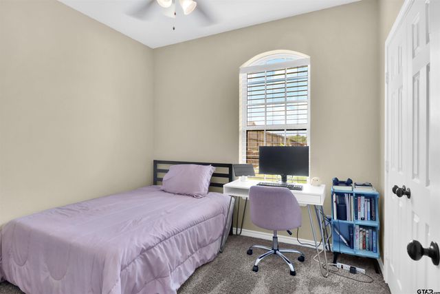 112 Letha Ct, Tyler, TX 75702