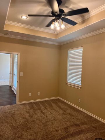 112 Letha Ct, Tyler, TX 75702