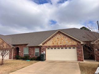 112 Letha Ct, Tyler, TX 75702