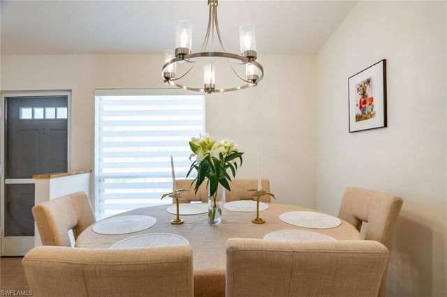 815 Gulf Pavilion DR # 203, Naples, FL 34108