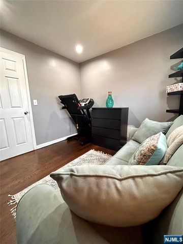 1355 Jefferson Avenue, Rahway, NJ 07065