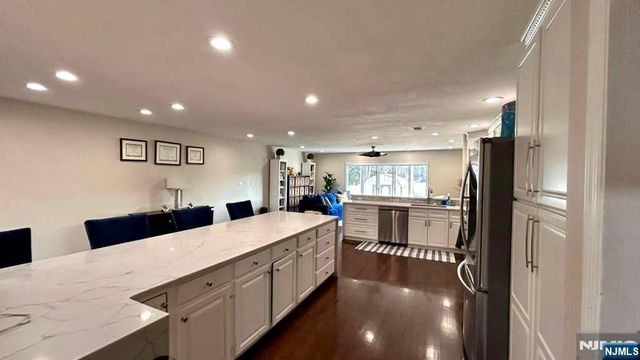 1355 Jefferson Avenue, Rahway, NJ 07065