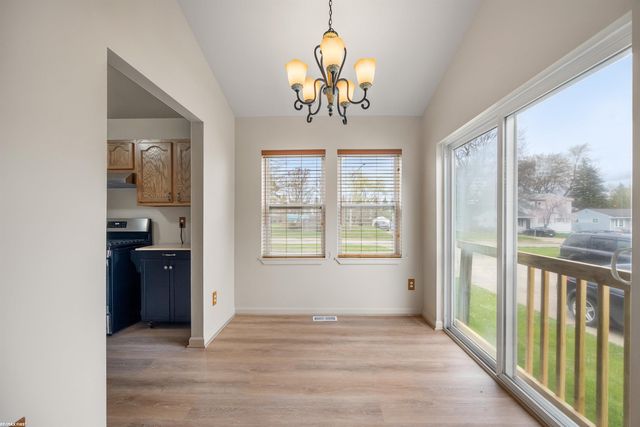 650 PEACOCK Avenue, Pontiac, MI 48340