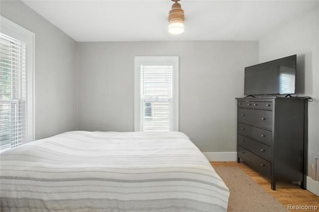 306 N Kenwood Avenue, Royal Oak, MI 48067