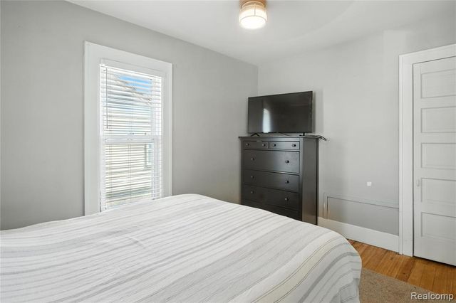306 N Kenwood Avenue, Royal Oak, MI 48067