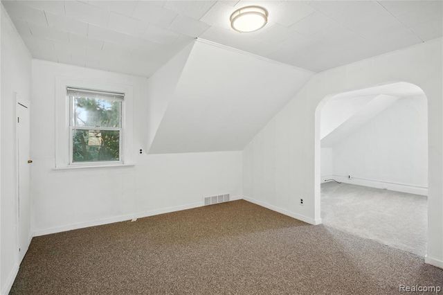 306 N Kenwood Avenue, Royal Oak, MI 48067