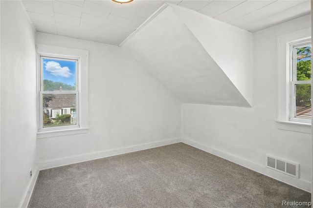 306 N Kenwood Avenue, Royal Oak, MI 48067