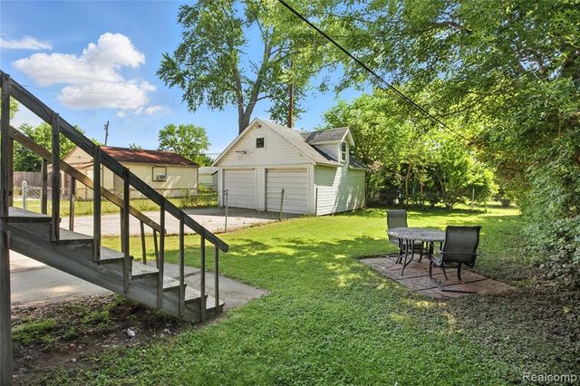 306 N Kenwood Avenue, Royal Oak, MI 48067