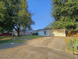 1310 Goswell Lane, Channelview, TX 77530