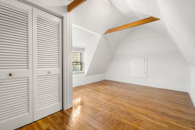 136 Dudley Rd, Newton, MA 02459