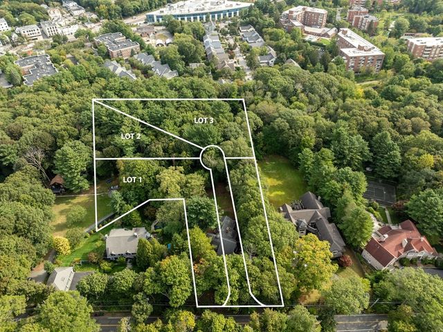 136 Dudley Rd, Newton, MA 02459