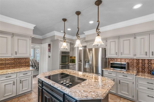 7602 Oxfordshire Drive, Spring, TX 77379