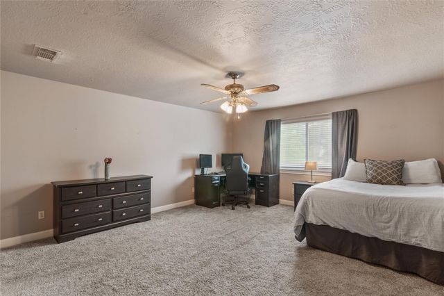 7602 Oxfordshire Drive, Spring, TX 77379