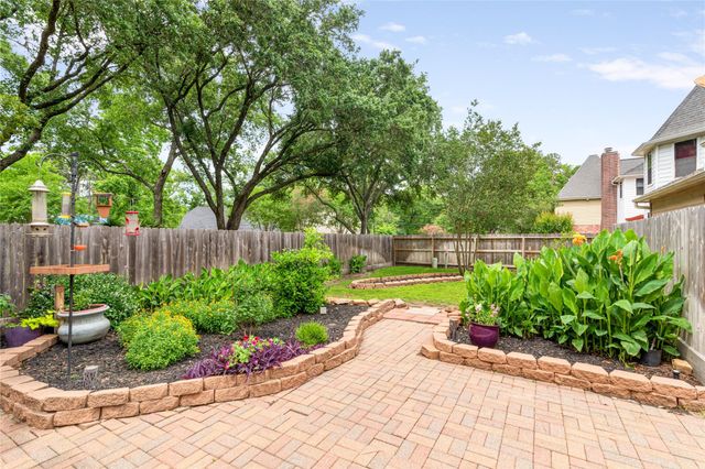7602 Oxfordshire Drive, Spring, TX 77379