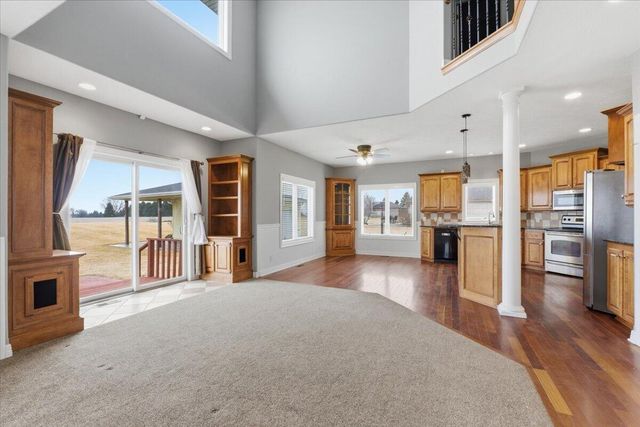 18131 ASHLEY Lane, Council Bluffs, IA 51503