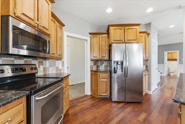 18131 ASHLEY Lane, Council Bluffs, IA 51503