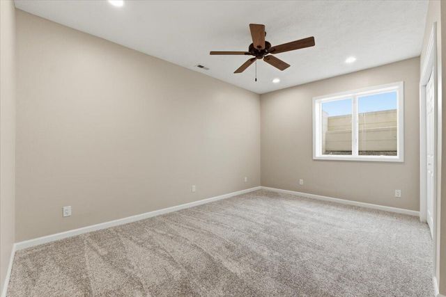 18131 ASHLEY Lane, Council Bluffs, IA 51503