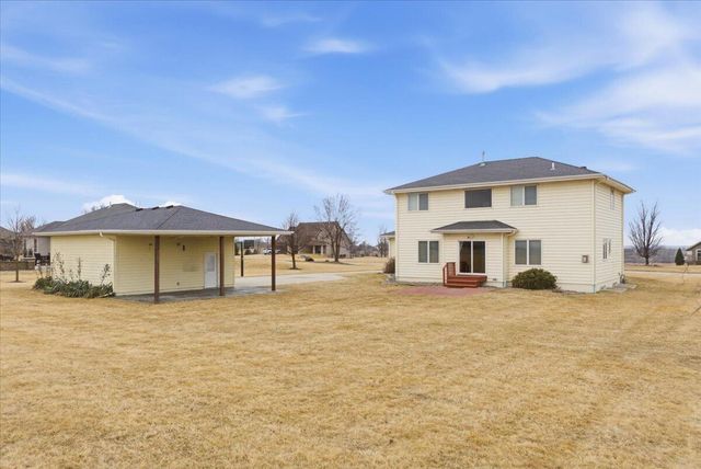 18131 ASHLEY Lane, Council Bluffs, IA 51503