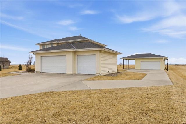 18131 ASHLEY Lane, Council Bluffs, IA 51503