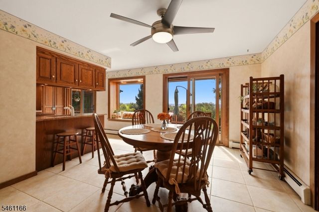 58 Zellers Rd, Washington Twp., NJ 07853