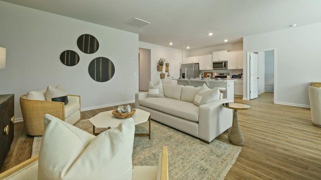 122 Cantley Way, Holly Hill, SC 29059