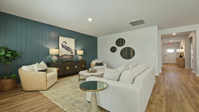 122 Cantley Way, Holly Hill, SC 29059