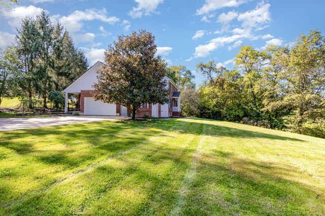 10327 Killarney Drive, Union, KY 41091