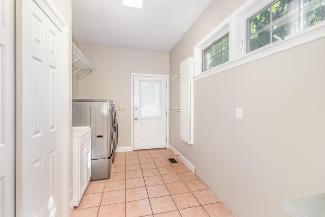 10327 Killarney Drive, Union, KY 41091