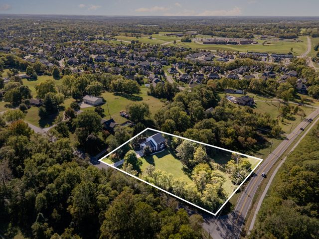 10327 Killarney Drive, Union, KY 41091