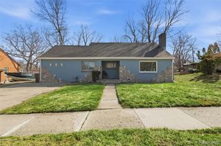 297 Starr Avenue, Pontiac, MI 48341