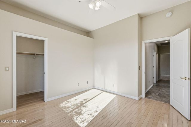 908 E Sawmill Canyon Place, Green Valley, AZ 85614