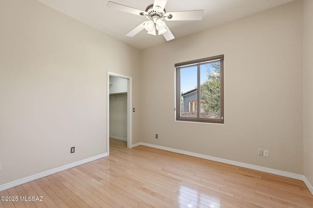 908 E Sawmill Canyon Place, Green Valley, AZ 85614