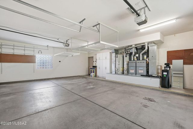 908 E Sawmill Canyon Place, Green Valley, AZ 85614