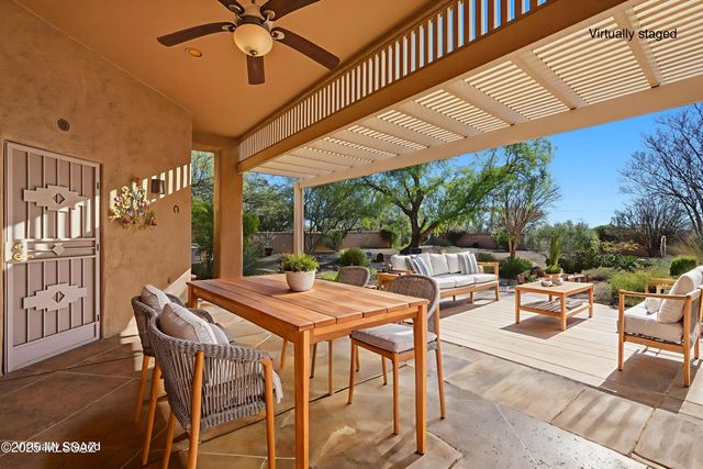 908 E Sawmill Canyon Place, Green Valley, AZ 85614
