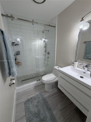 13224 SW 111th Ter 5-1, Miami, FL 33186
